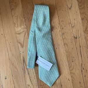 Vineyard Vines Tie NWT